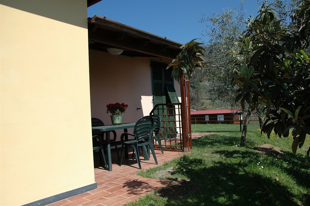 Residence Montebello Bolano Екстер'єр фото